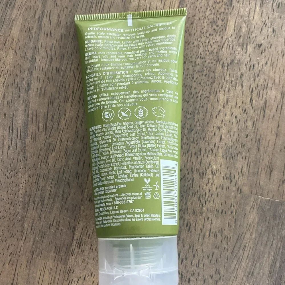 New- NEUMA reNeu Exfoliate Scalp Therapy, 3.4 Fl Oz - Picture 3 of 5